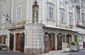 Lion Pharmacy, © Werner Jäger