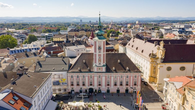 Rathausplatz St. Pölten, © Schwarz König